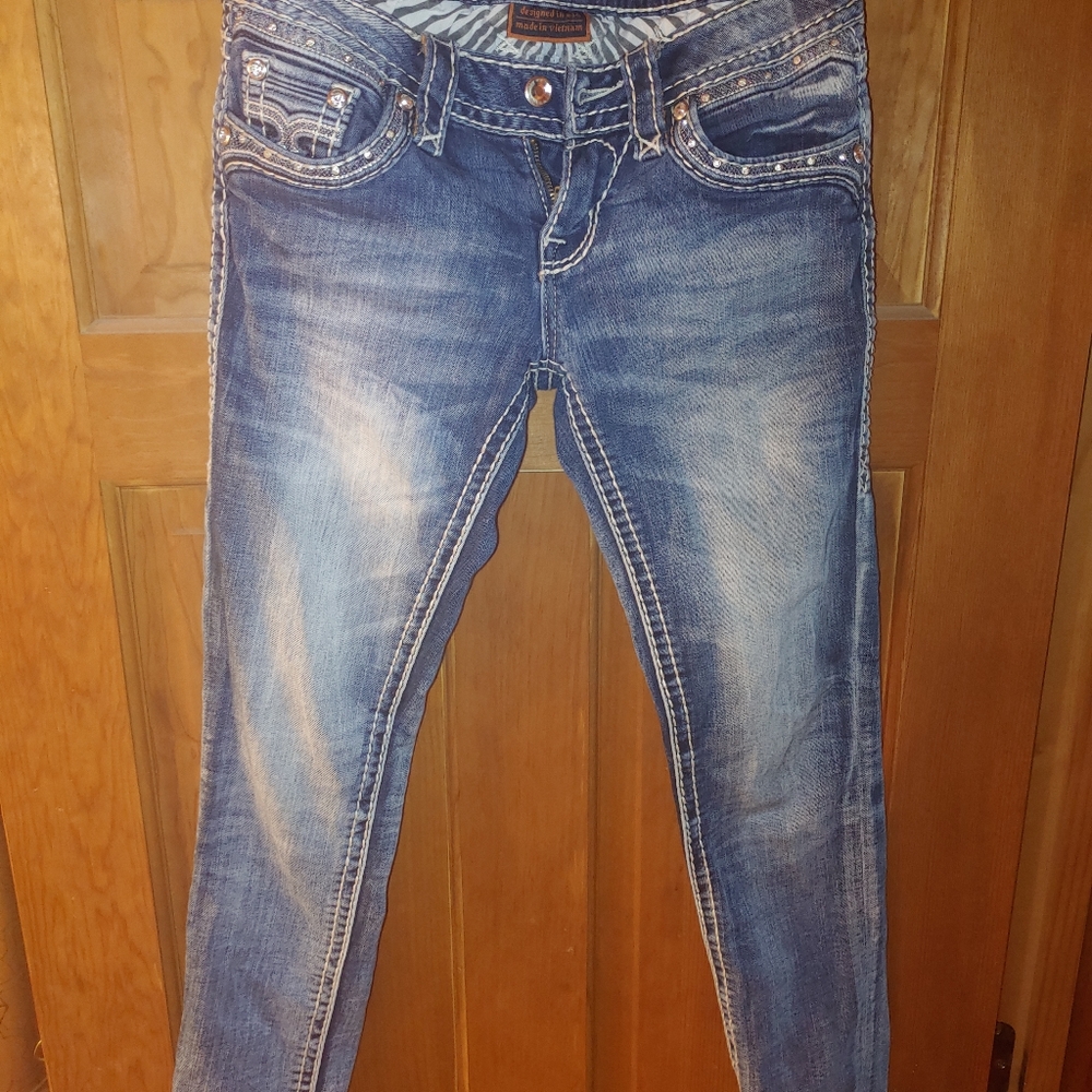 Rock Revival Aliana skinny jeans. Size 25
